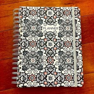 Vera Bradley Lisbon Medallion Patterned Planner
